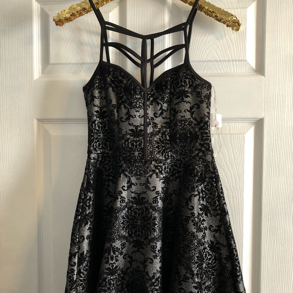 Small dress NWOT